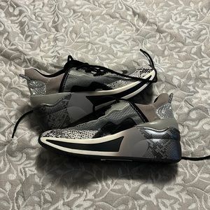 Giani Bini New Tennis Shoes